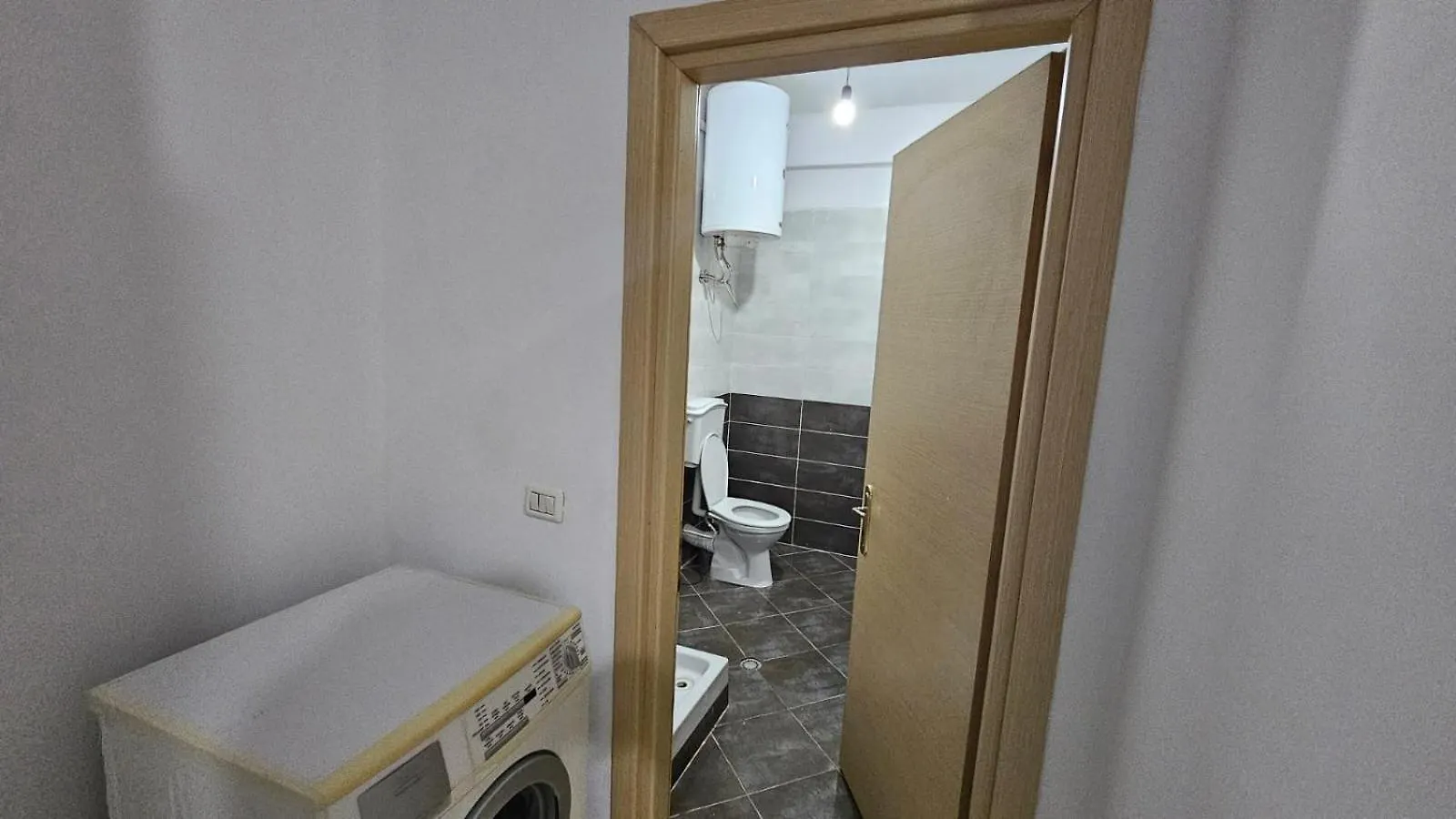 Tirana Daily Budget Apartment Albania
